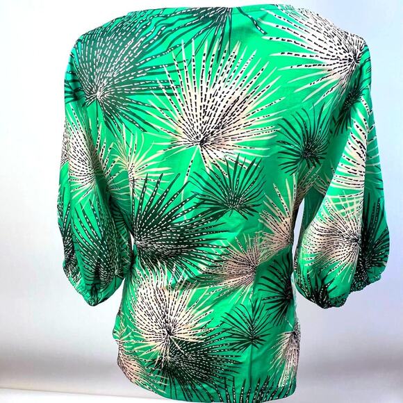 Cooper ST Kahlo Puff Sleeve Green Tropical Wrap Top Size 4 NEW - Picture 4 of 6